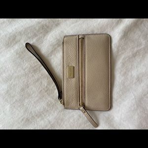 Kate Spade wristlet